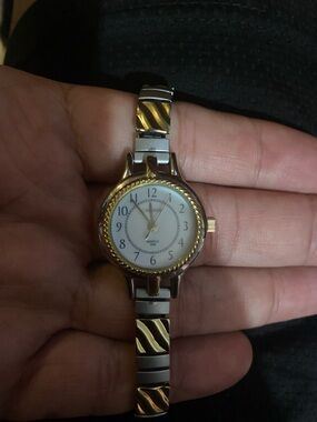 Two-Tone Gold and Silver Women's Bracelet Watch - Classic Elegance
